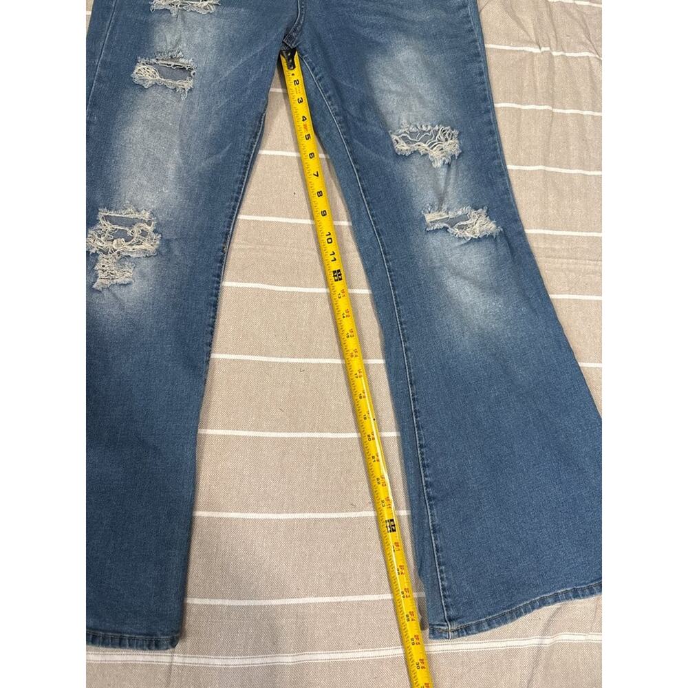 Almost Famous Distressed Flared Jeans - Picture 6 of 6
